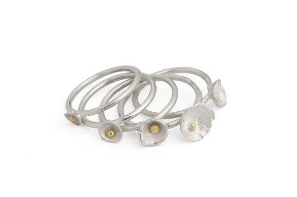 set 5 xs acorn cup rings